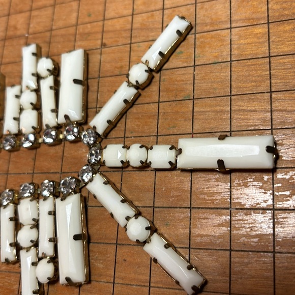 Costume Rhinestones White Gems Necklace 21”L Adj.  Aged Copper 60s 70s 80s EVC - Picture 9 of 9